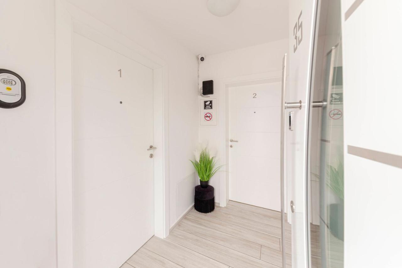 Apartments Era Ankaran Zewnętrze zdjęcie