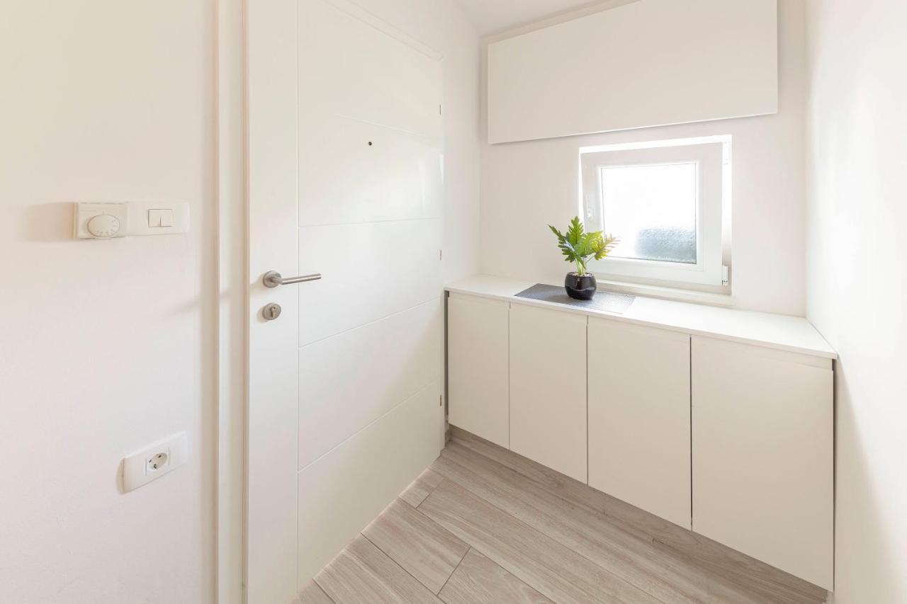 Apartments Era Ankaran Zewnętrze zdjęcie