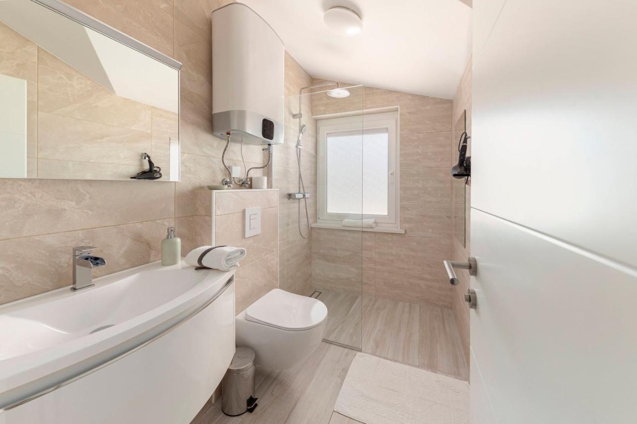 Apartments Era Ankaran Zewnętrze zdjęcie