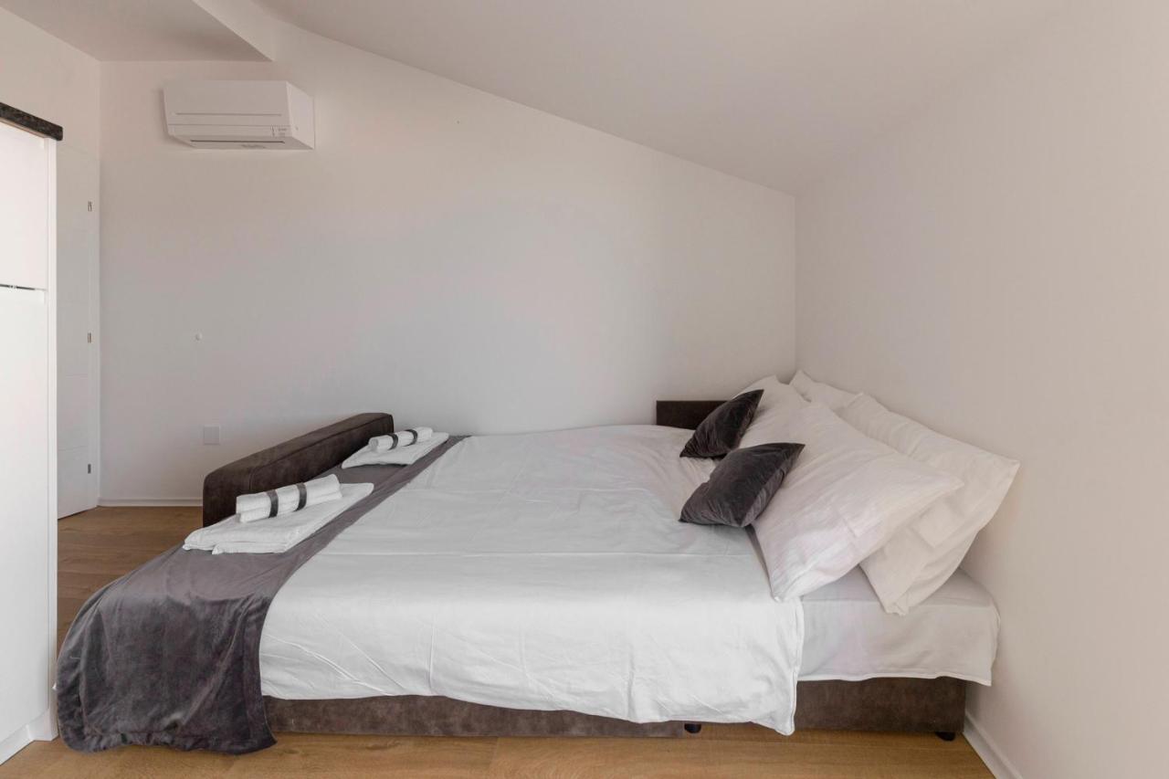 Apartments Era Ankaran Zewnętrze zdjęcie