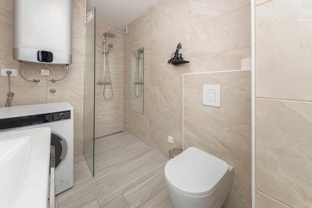 Apartments Era Ankaran Zewnętrze zdjęcie